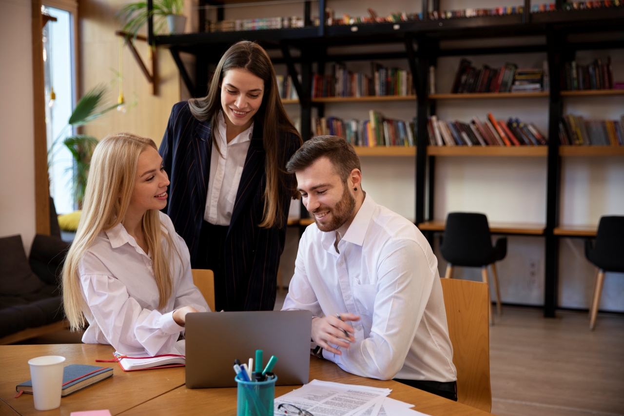 Business People 82_1_104.jpg